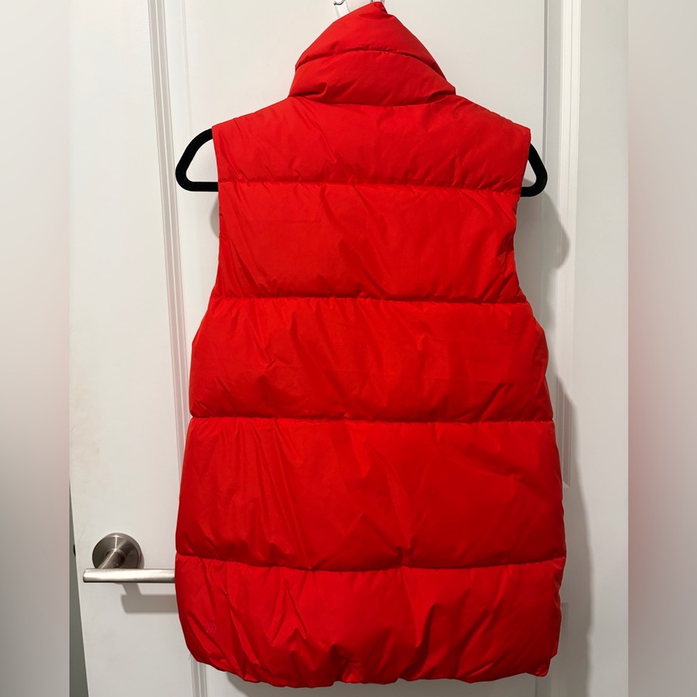 *SOLD* All in Motion Red Women's Vest - Picture 3 of 5